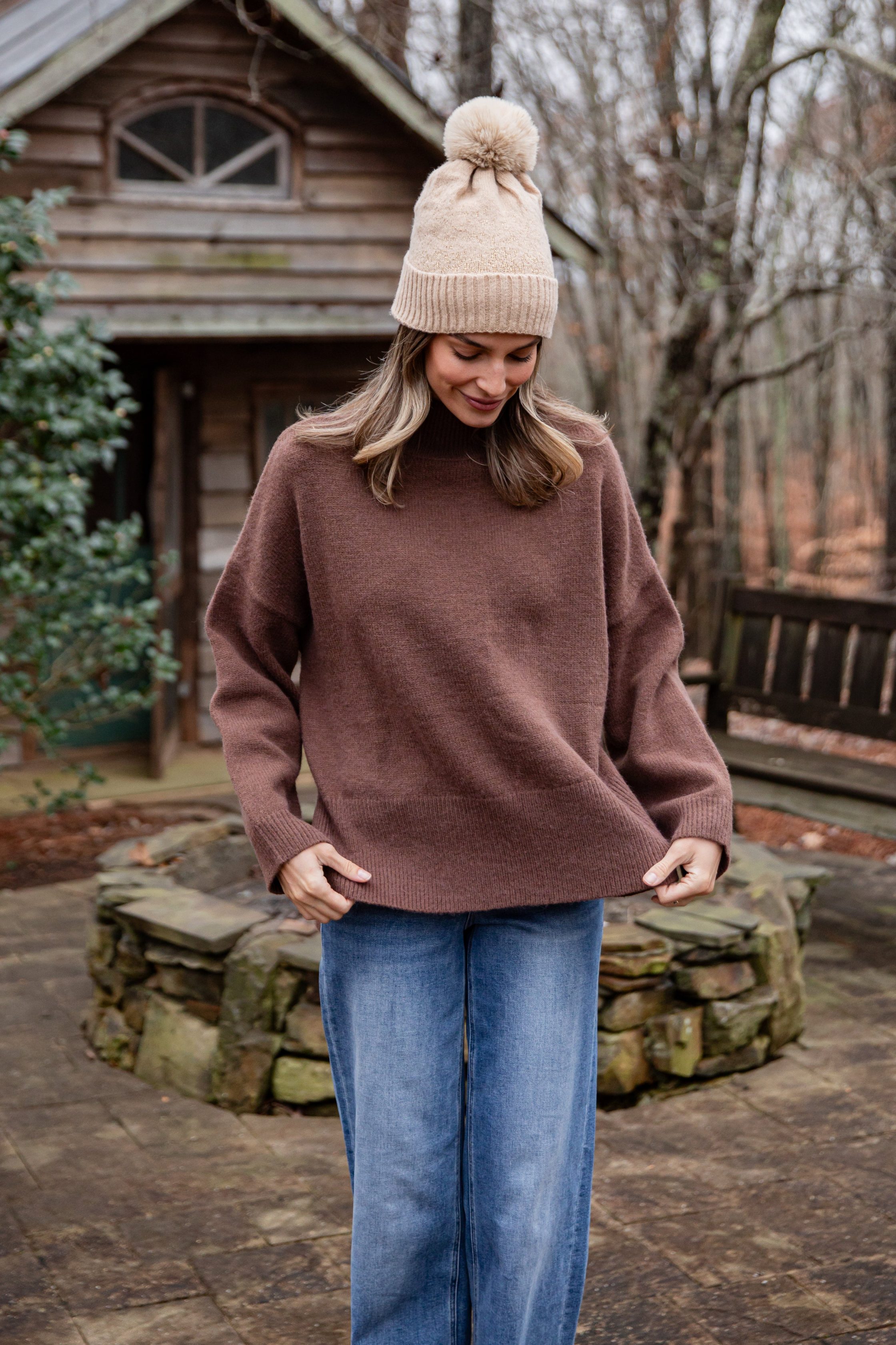 shopdressup_brown_crewneck_sweater-3.jpg